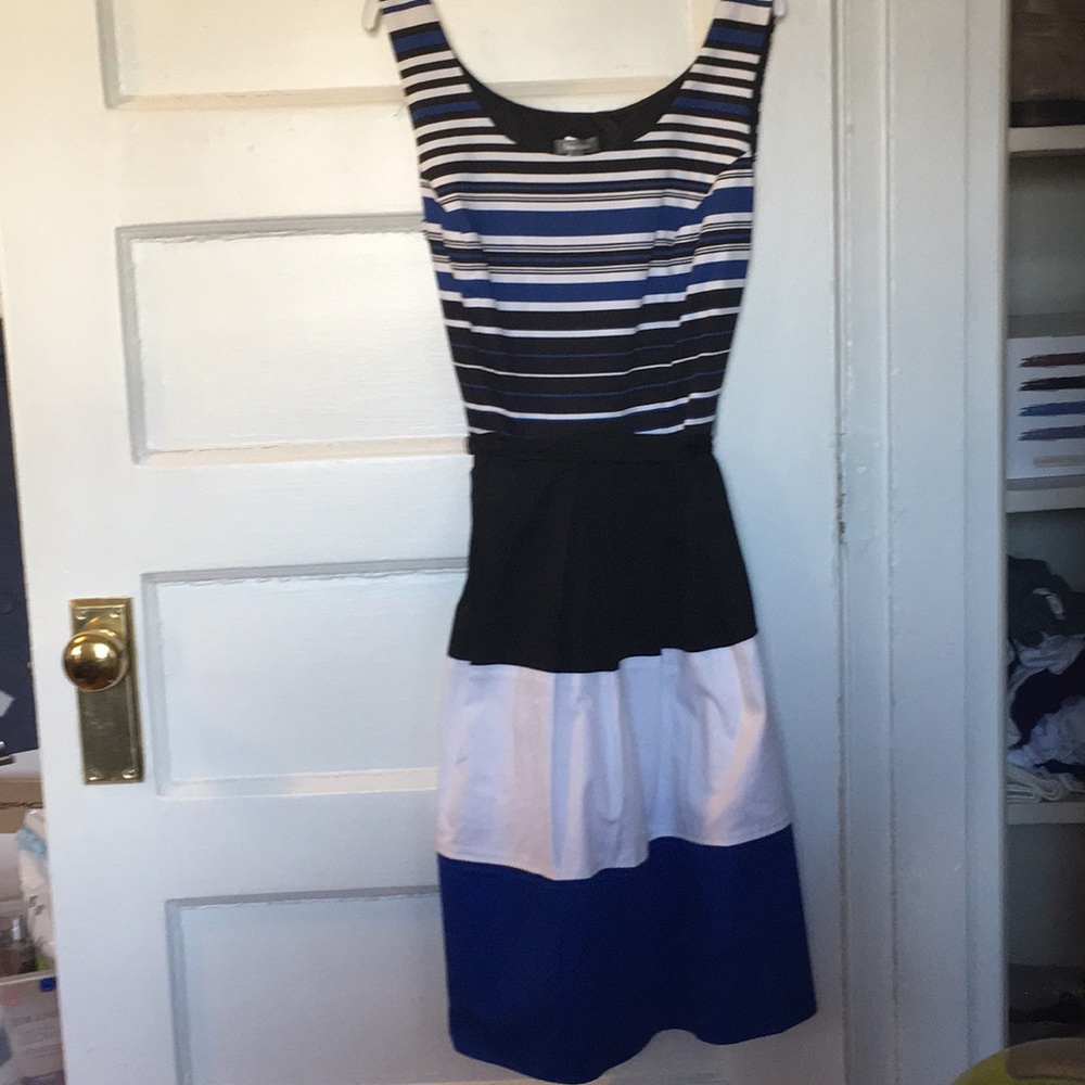 Color block dress